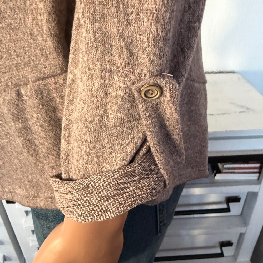 Jesse & Jax Taupe Cowl Neck Asymmetrical Hem Knit Top Size Small - Picture 8 of 13